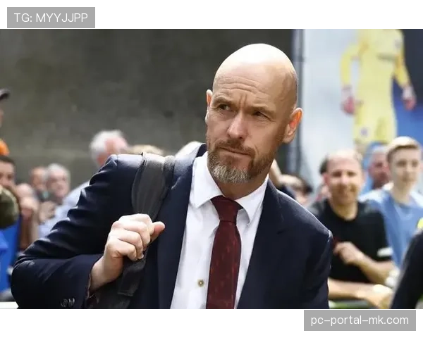 曼联官方确认，主帅滕哈赫与俱乐部续约至2028年